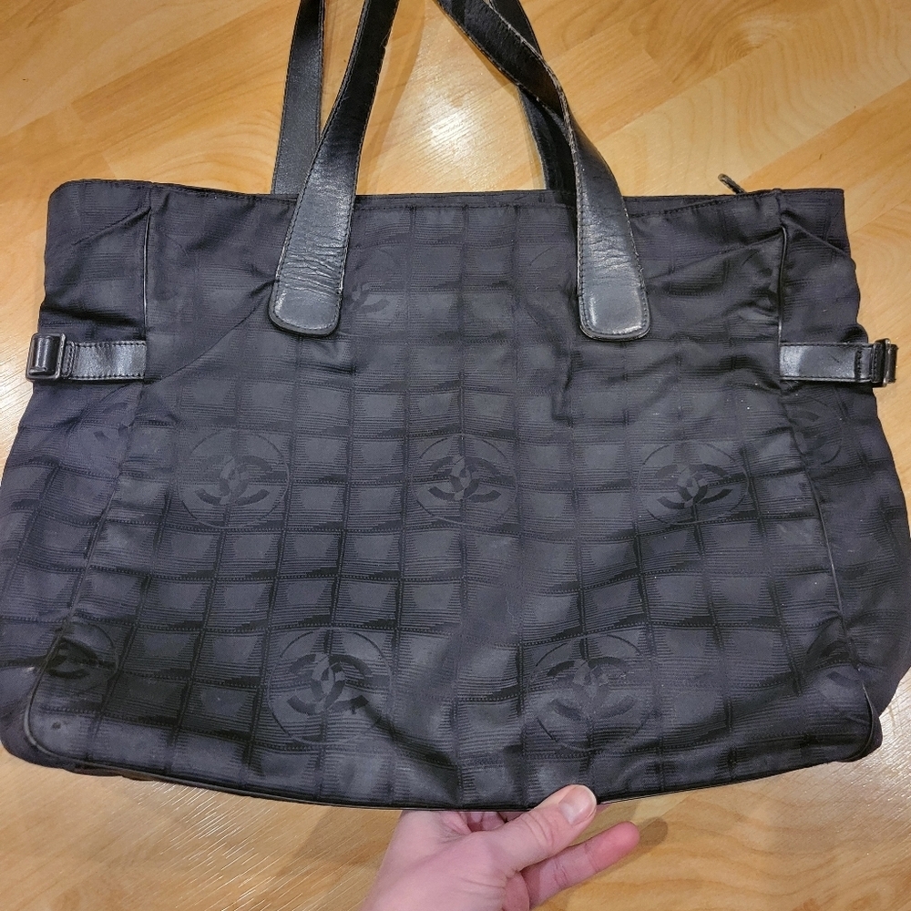 Chanel Travel Line Tote Black Authentic - Picture 8 of 13